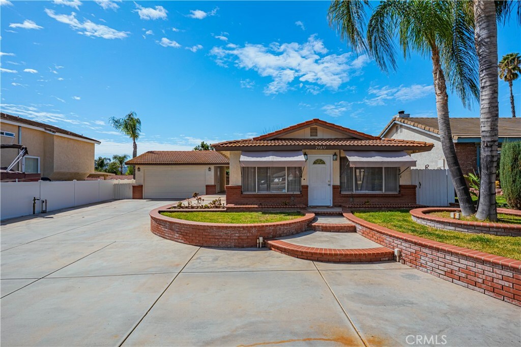 Property Photo:  29871 Sloop Drive  CA 92587 