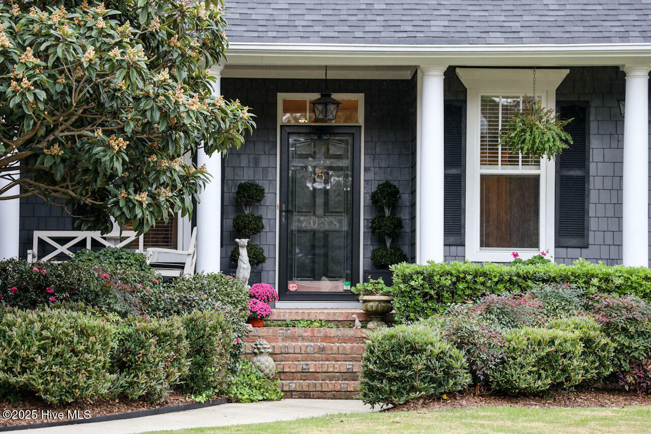 Property Photo: 7038 Cayman Court NC 28405