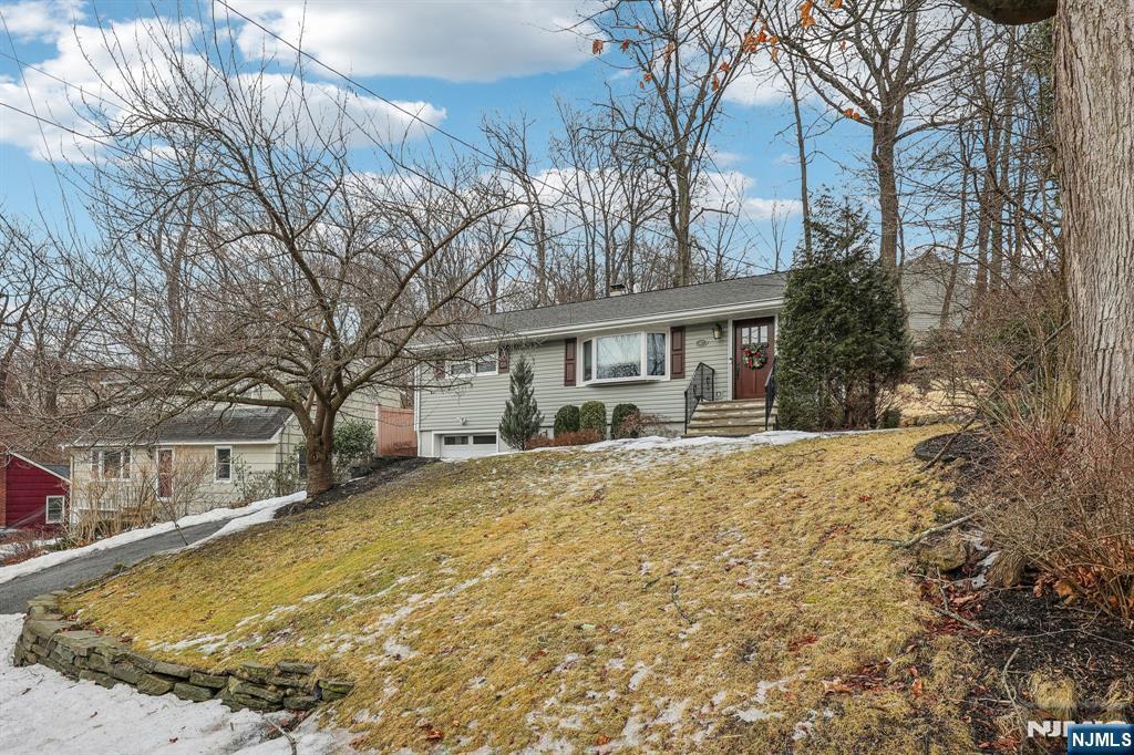 Property Photo: 32 Wenonah Avenue NJ 07436