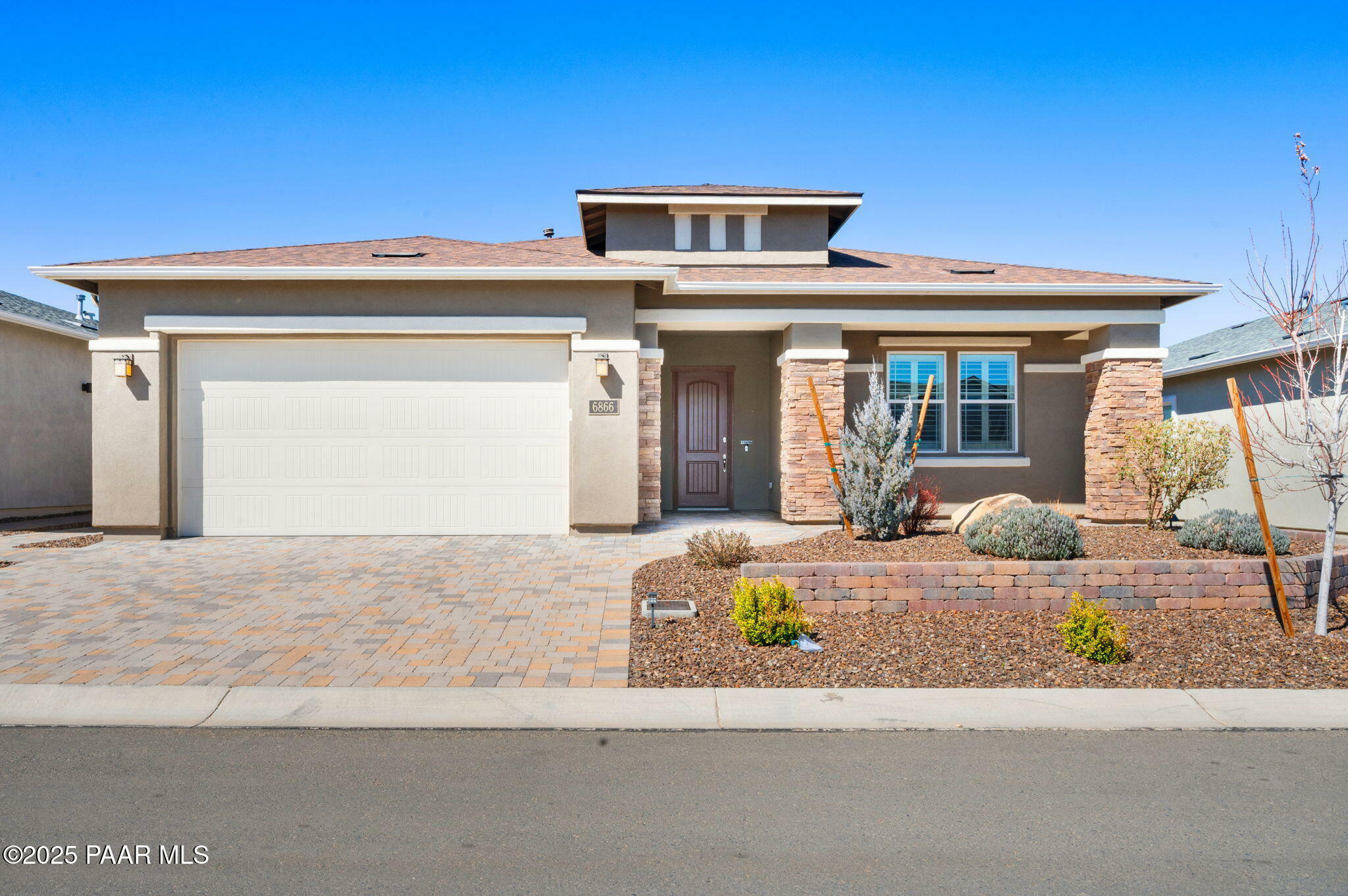 Property Photo: 6866 Claret Drive AZ 86305