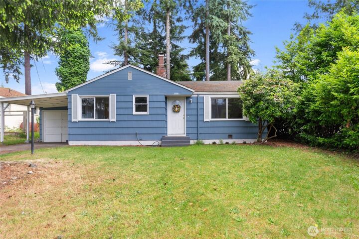 Property Photo: 2115 N 147th Street WA 98133