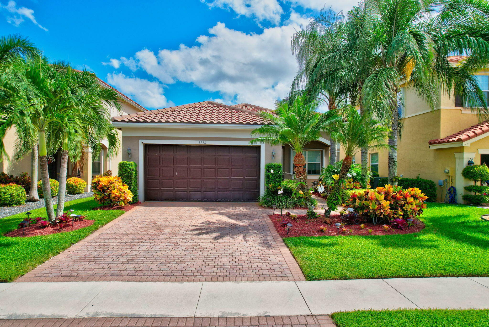 Property Photo:  8156 Ravenna Lakes Drive  FL 33473 