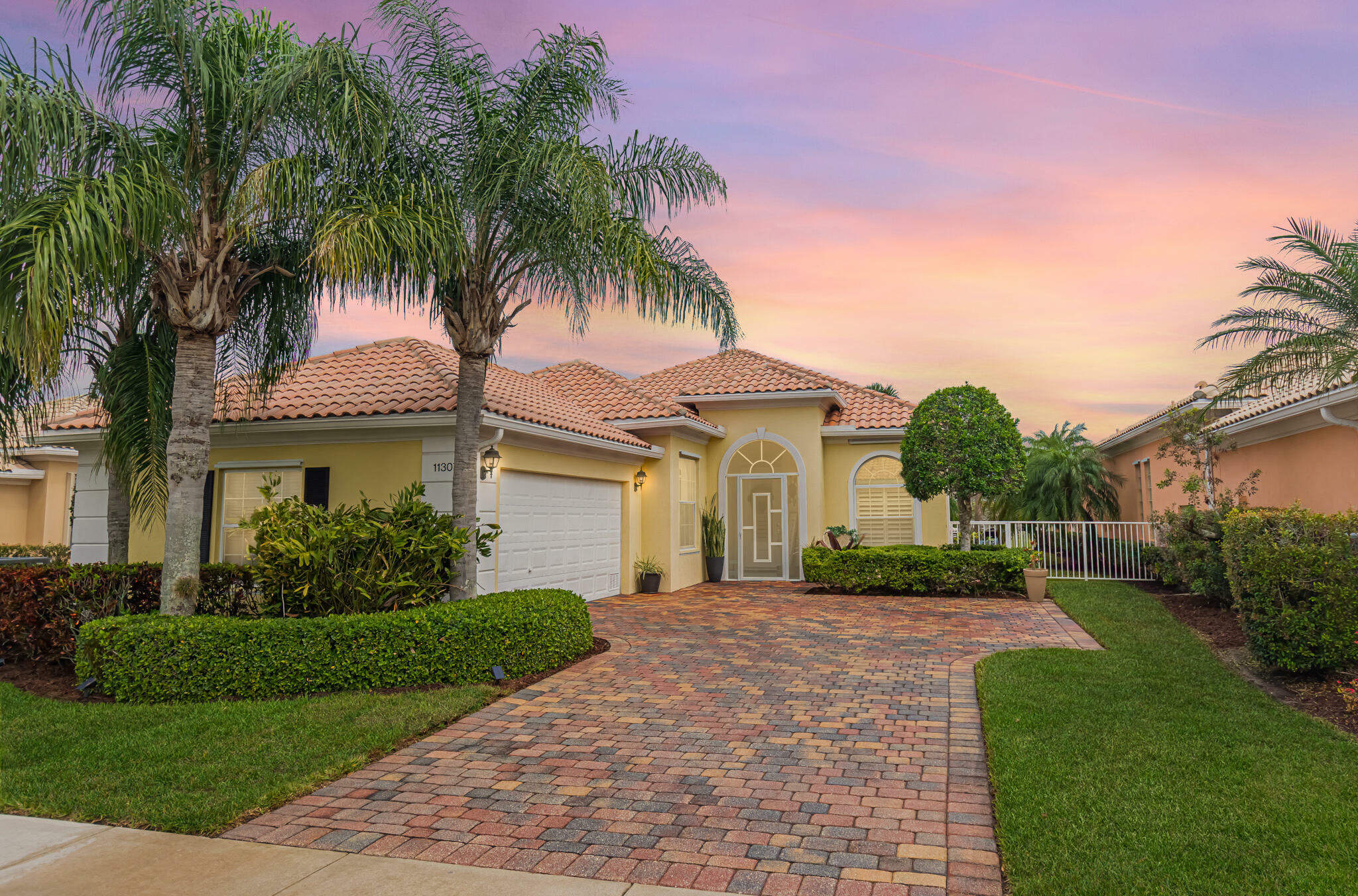 Property Photo: 11307 SW Rockingham Drive FL 34987