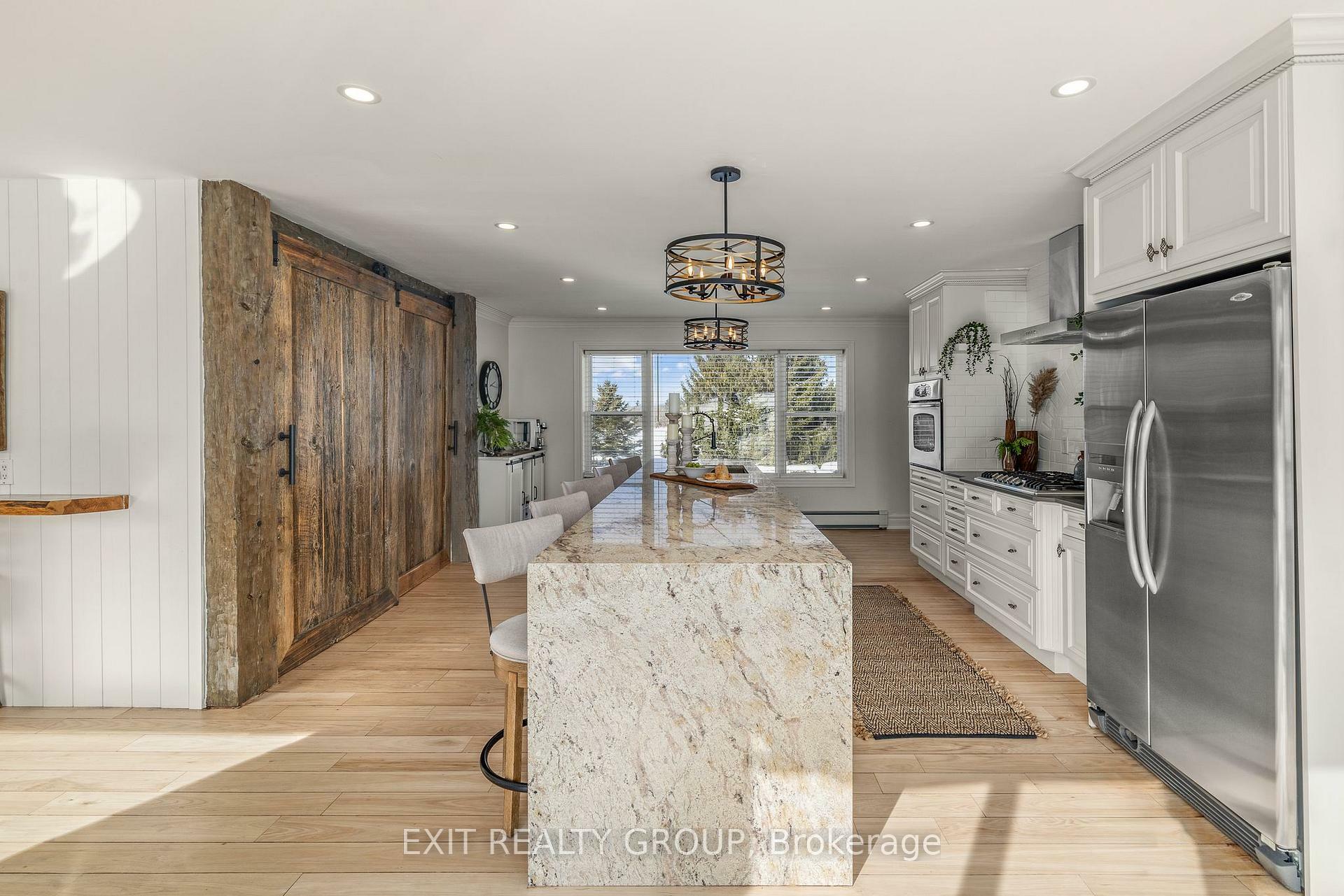 Property Photo: 439 Oak Lake Road ON K0K 3E0