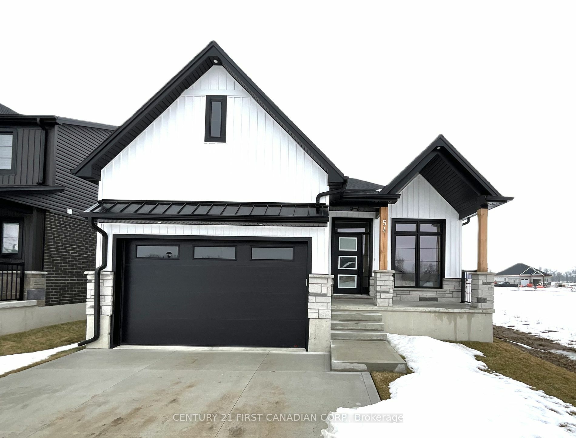 Property Photo:  54 Postma Cres  ON N0M 1A0 