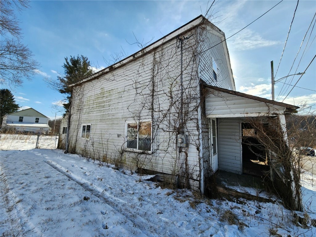 Property Photo: 79 2nd St PA 15378