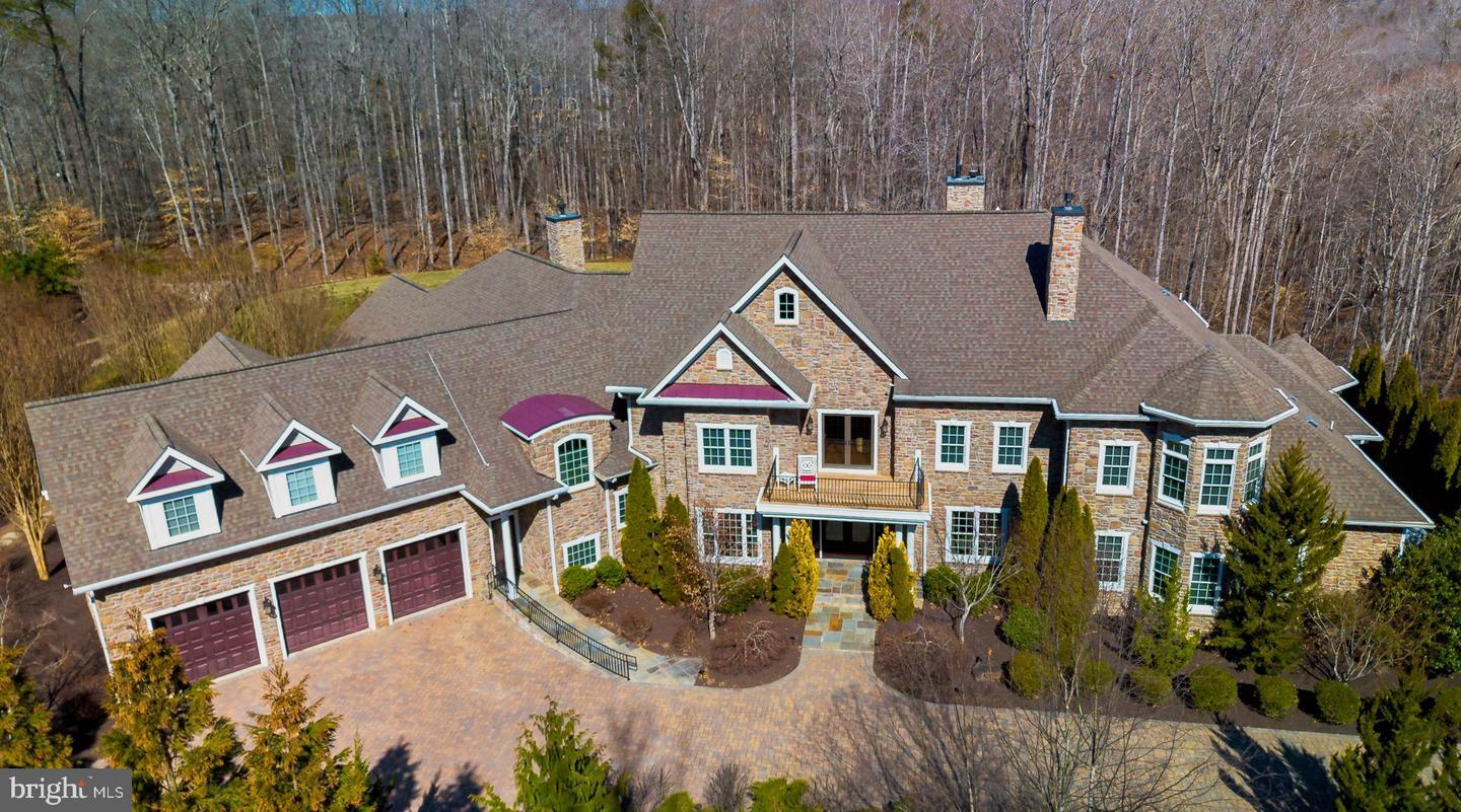 Property Photo:  4730 Occoquan Overlook  VA 22192 