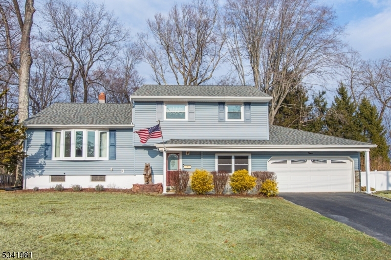 Property Photo:  3 Kadel Dr  NJ 07876 