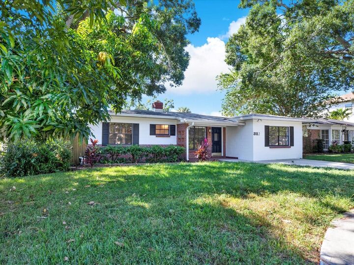 Property Photo: 3112 S Julia Circle FL 33629