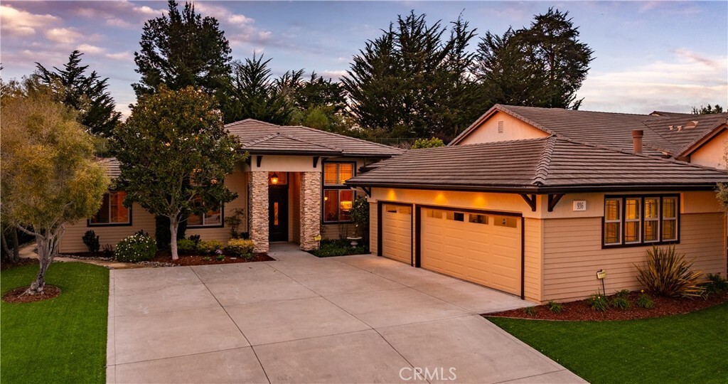 Property Photo:  936 Wigeon Way  CA 93420 
