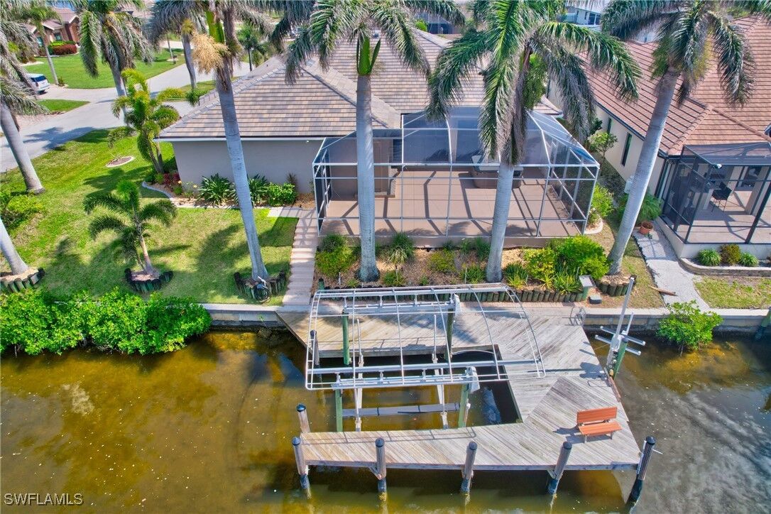 Property Photo:  4402 SW 12th Place  FL 33914 