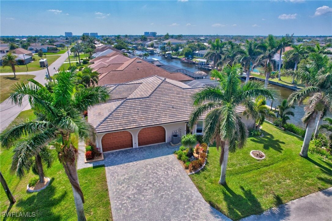 Property Photo:  4402 SW 12th Place  FL 33914