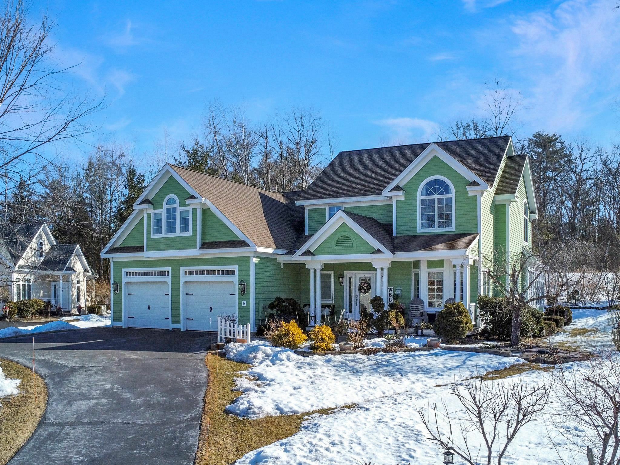 Property Photo: 46 Hawkins Glen Drive NH 03079