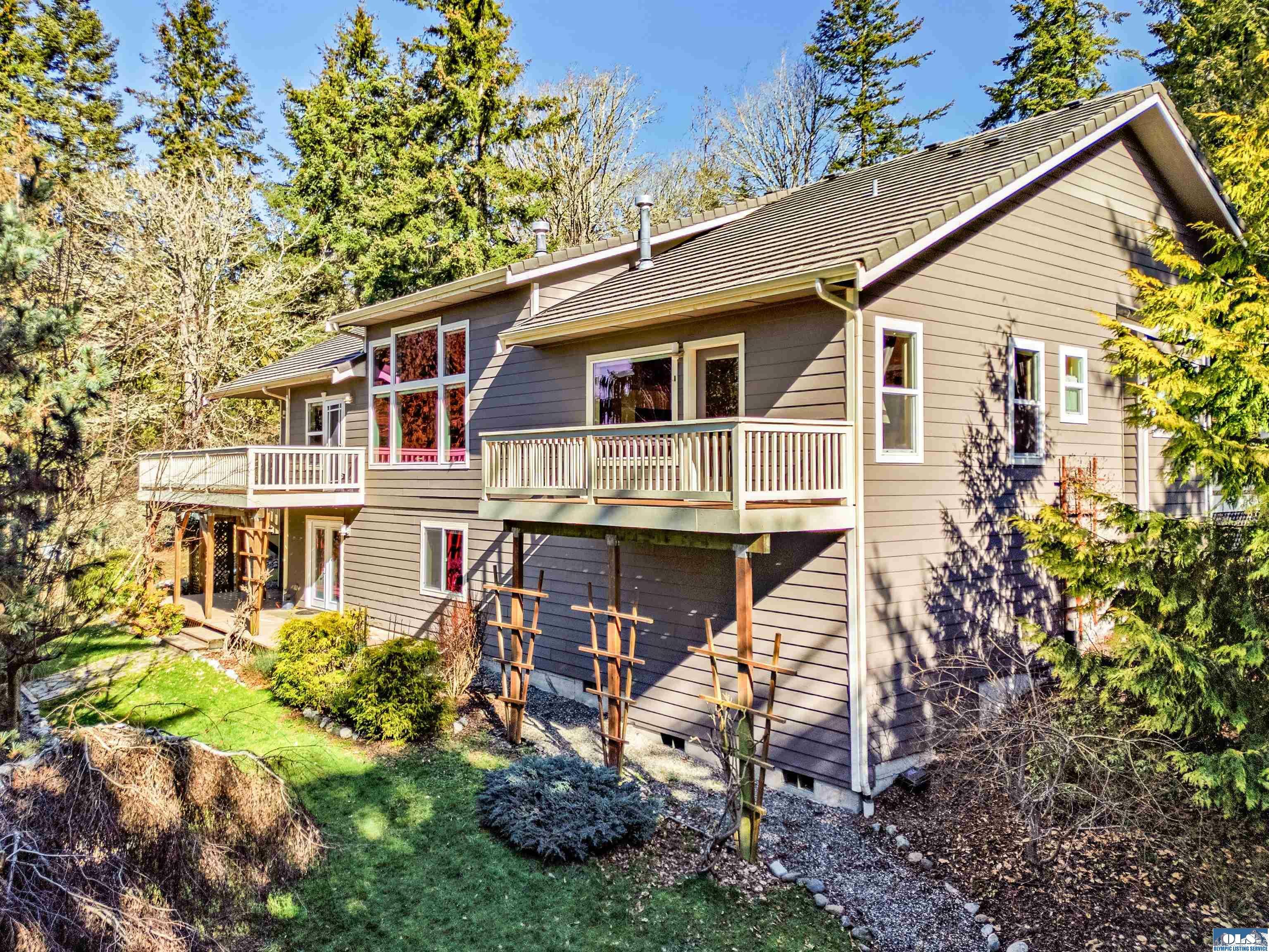 Property Photo:  1403 Fox Hollow Road  WA 98382 