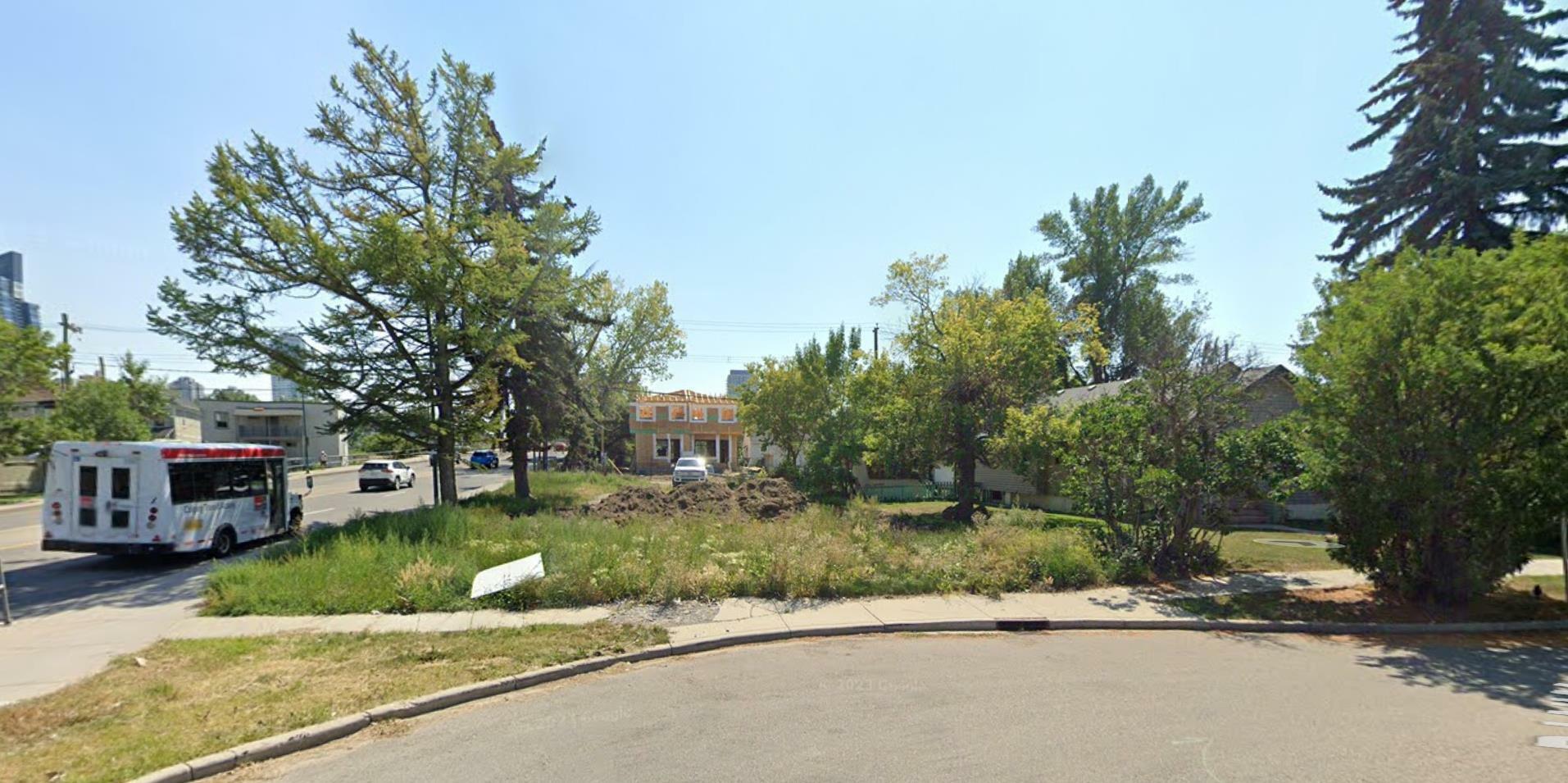 1601 Bowness Road NW  Calgary AB T2N 3K1 photo