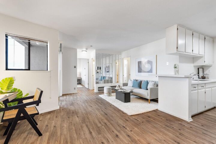 1090 Main Street 401  Redwood City CA 94063 photo