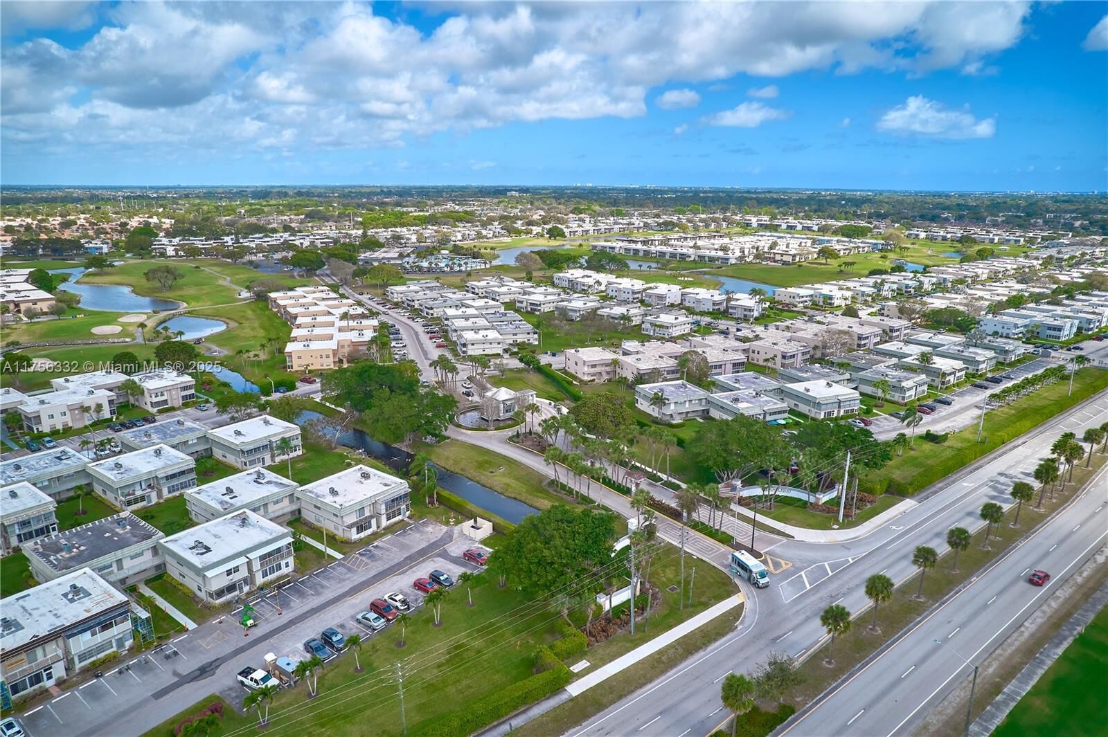 Property Photo: 793 Flanders Q FL 33484