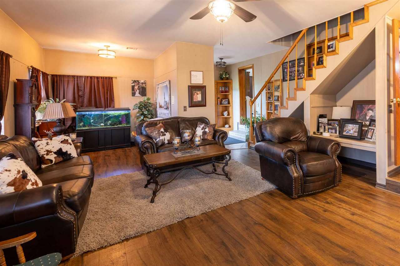 Property Photo: 307 3rd Street OK 73061