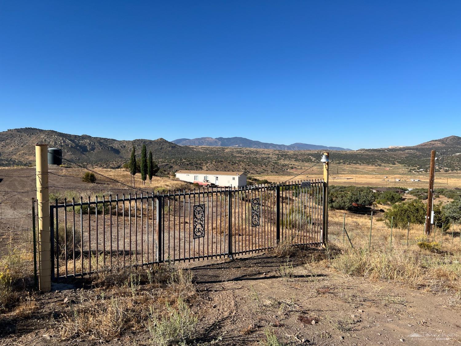 10656 Pretoria Road  Tehachapi CA 93561 photo