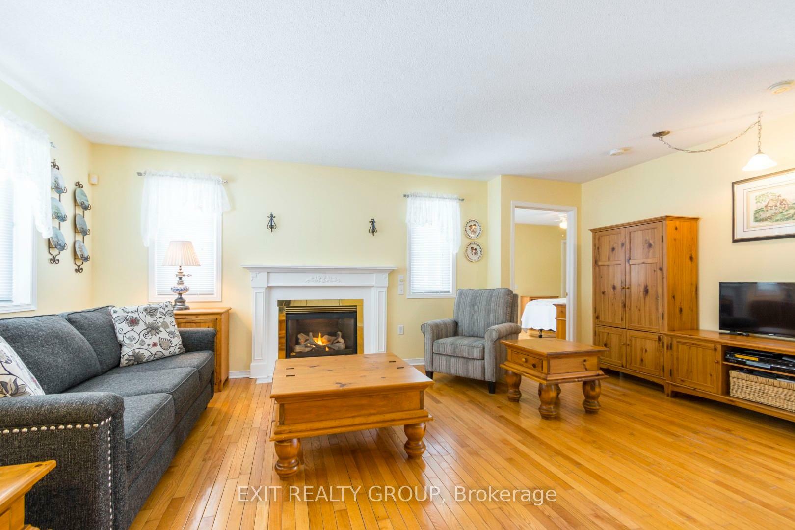 Property Photo: 67 Sandbanks Crt ON K0K 3L0