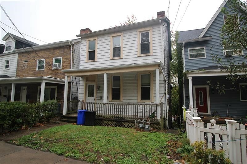 Property Photo:  180 Oneida St 2  PA 15211 