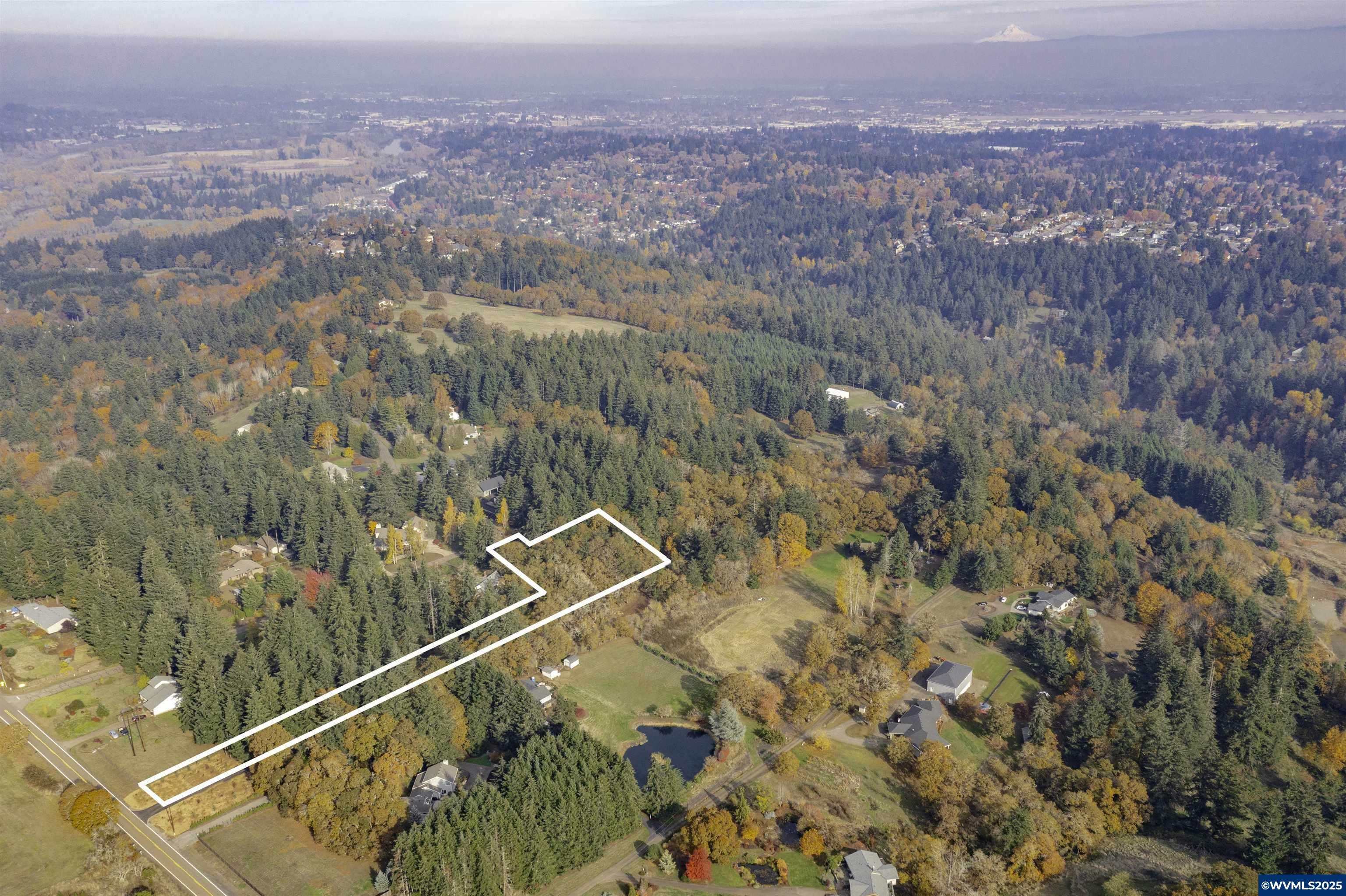 Property Photo: 2881 Forest Haven Wy S OR 97302