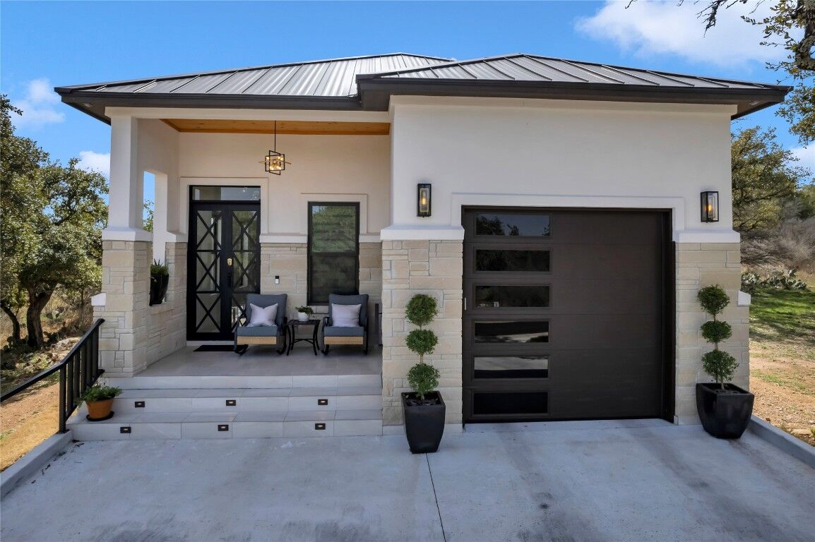 Property Photo: 711 Twin Sails TX 78657