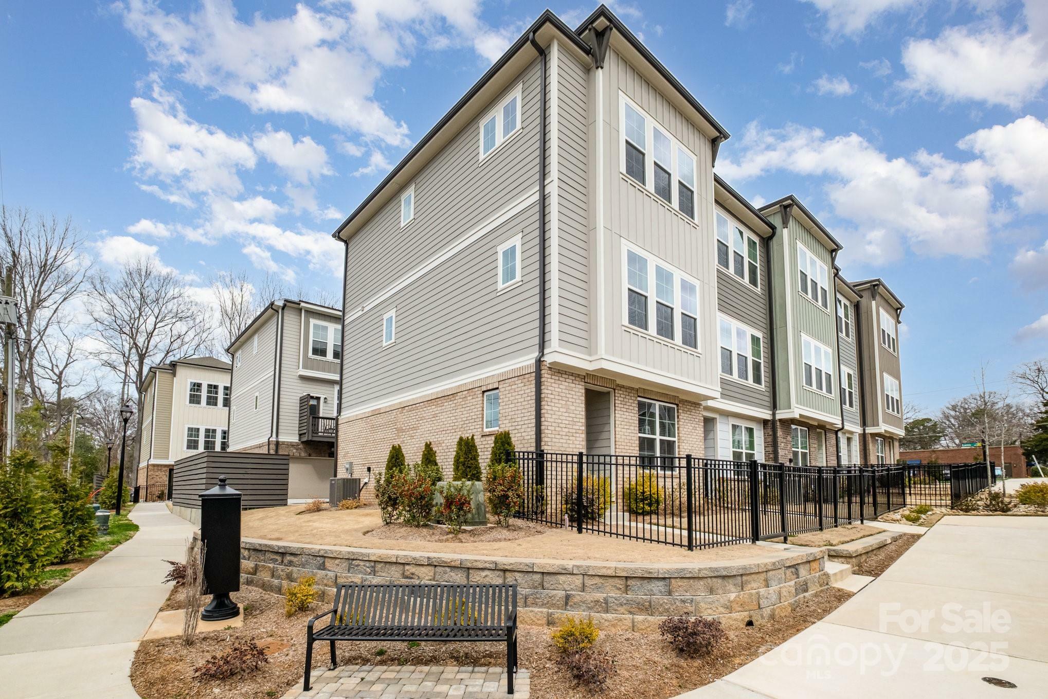 2021 Summey Avenue  Charlotte NC 28205 photo
