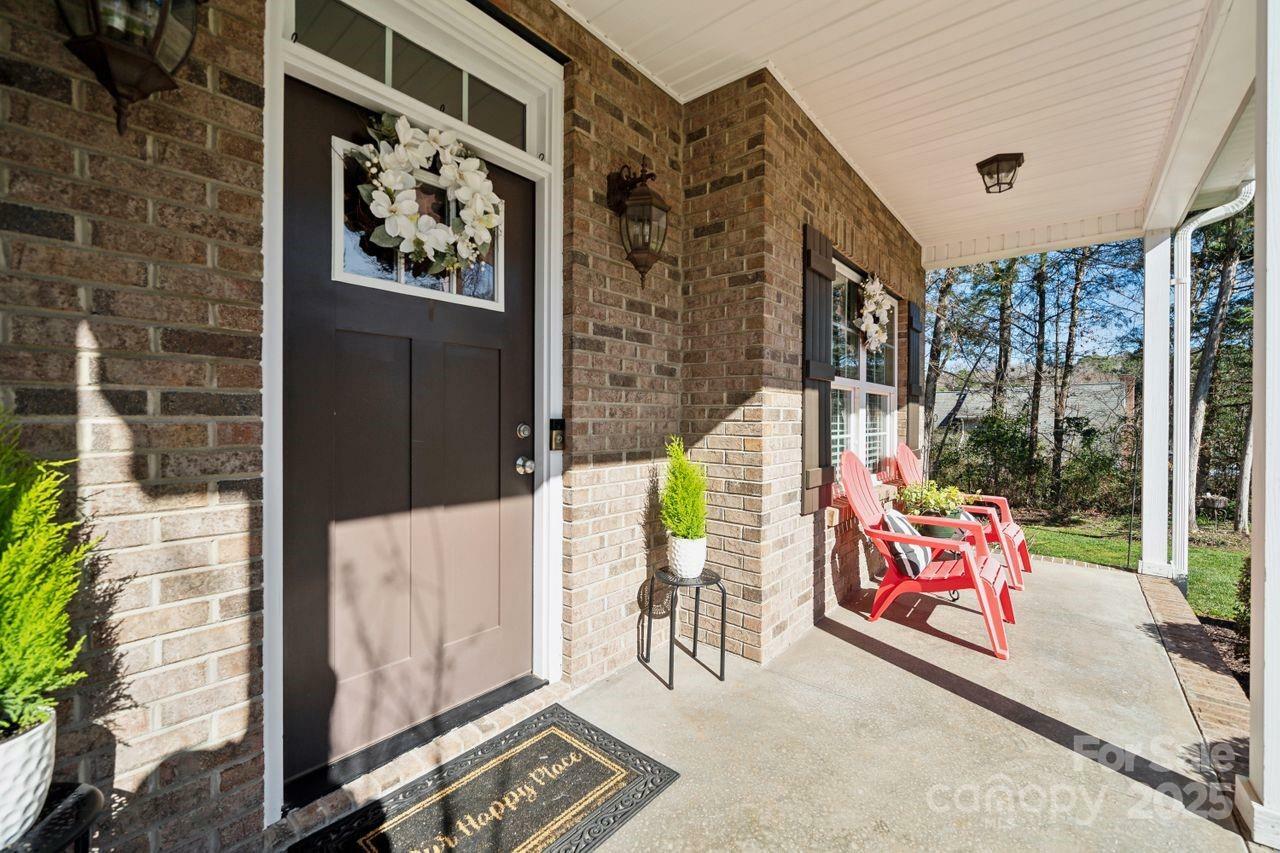 Property Photo:  1196 Hummingbird Lane  SC 29732 