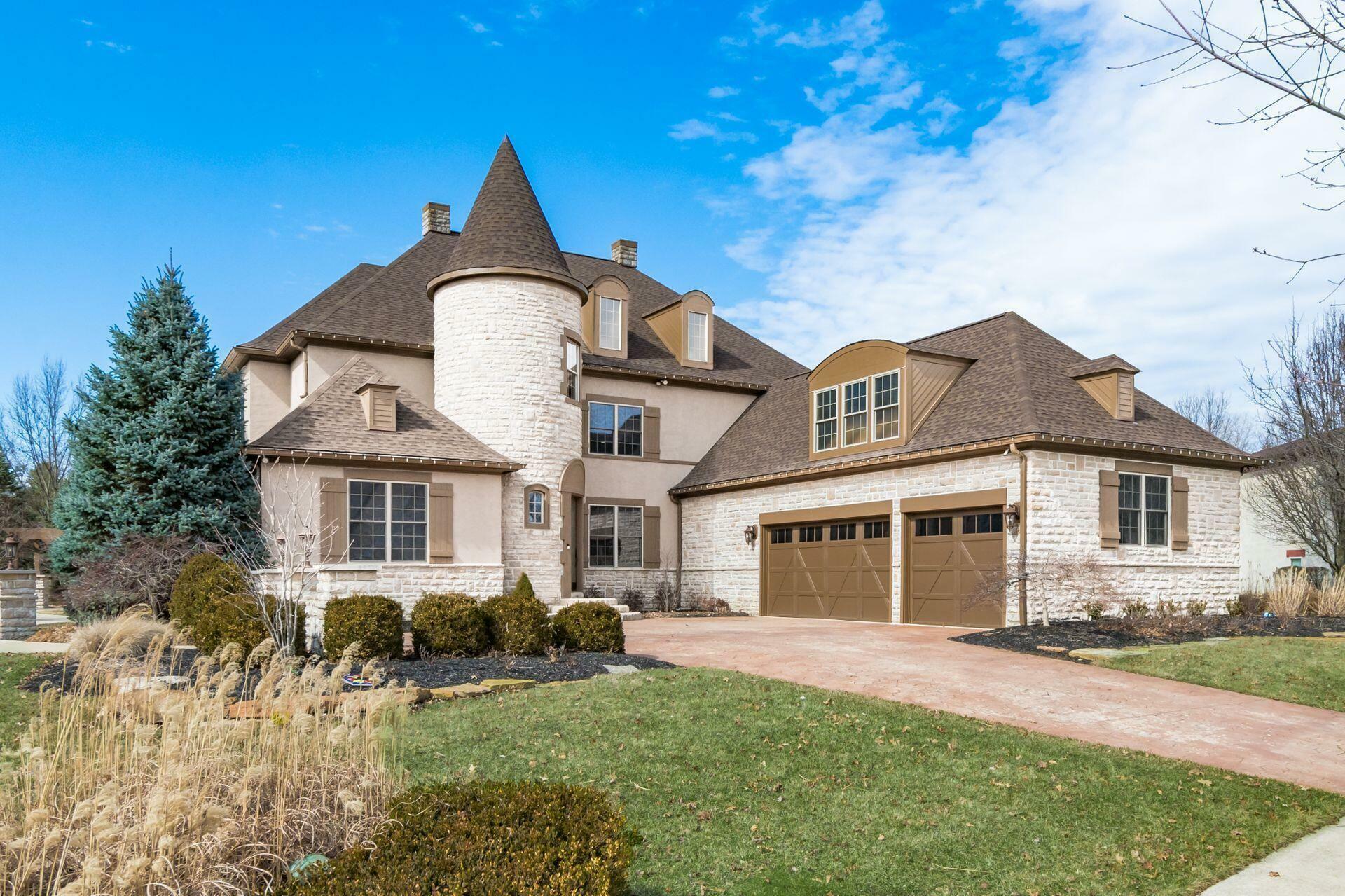 Property Photo: 9347 Naples Lane OH 43016