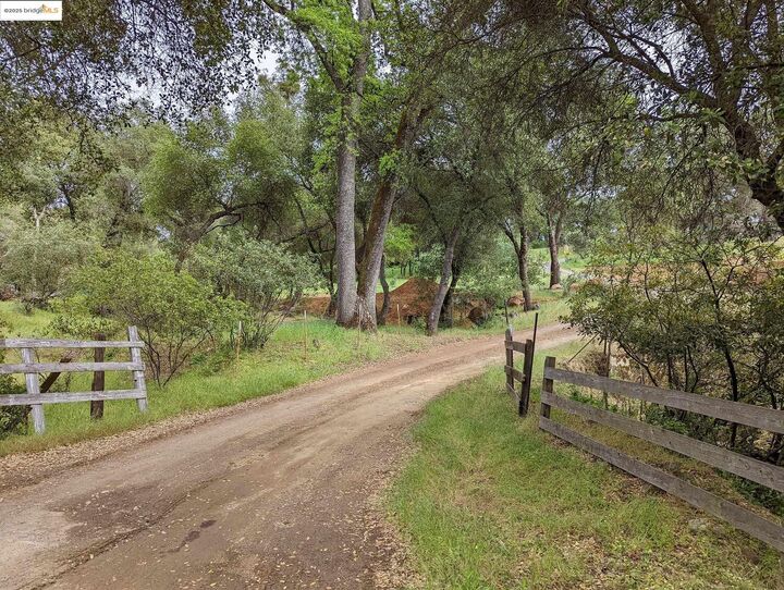 Property Photo: 18258 Old Wards Ferry Road CA 95370