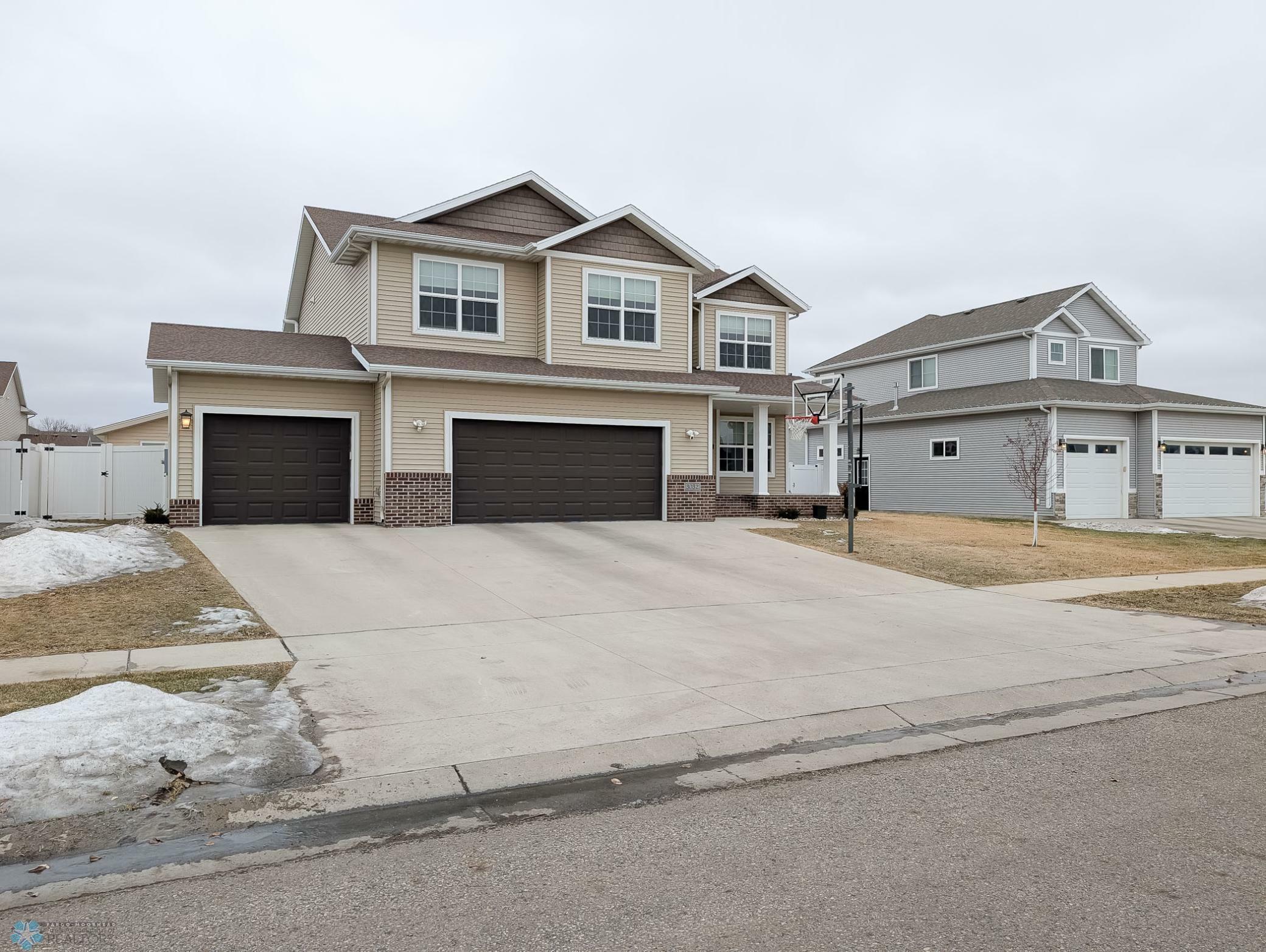 Property Photo: 3032 Katherine Drive E ND 58078