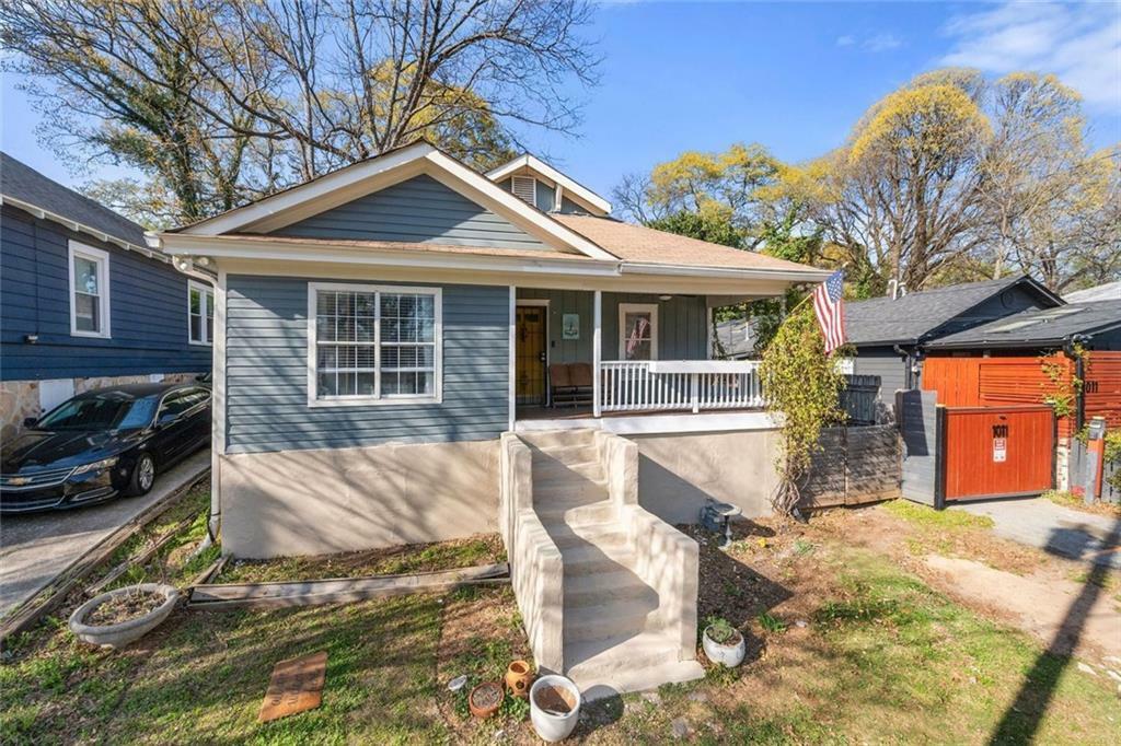 Property Photo: 1015 Michigan Avenue NW GA 30314