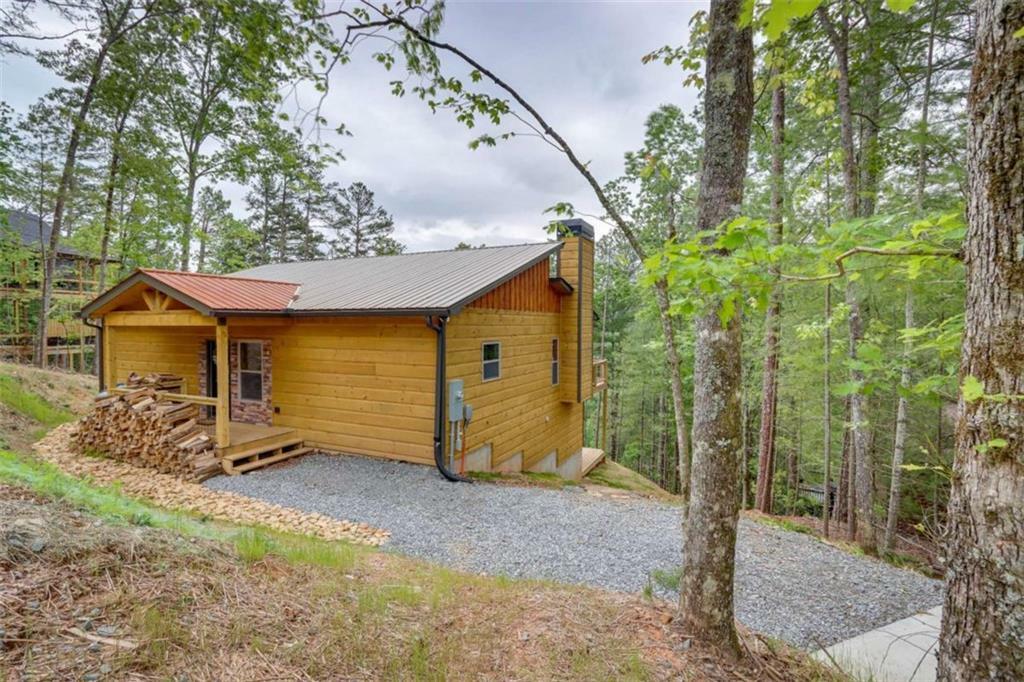 Property Photo:  487 Hillsdale Drive  GA 30540 