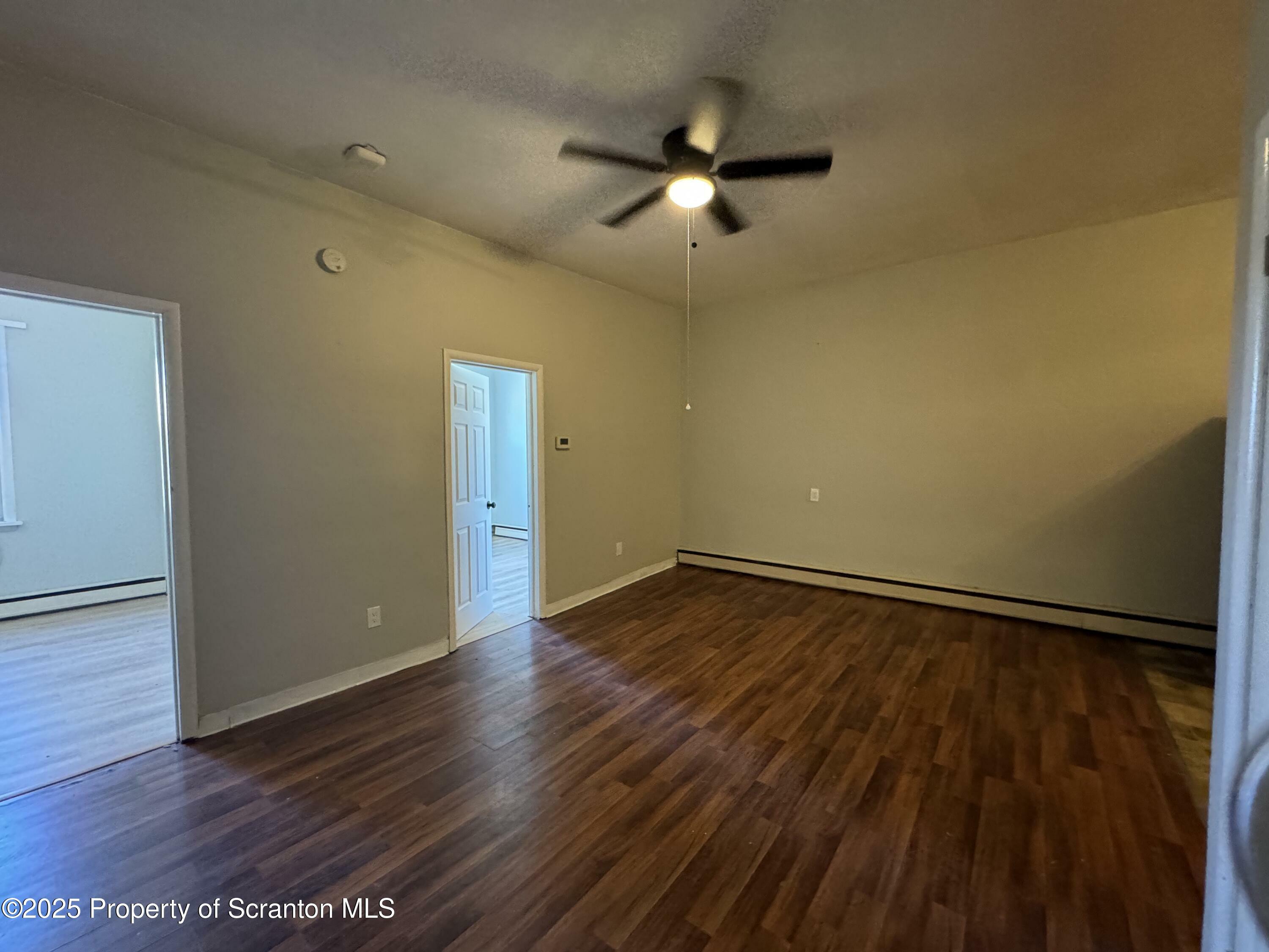 Property Photo:  115 Lackawanna Avenue 5  PA 18447 