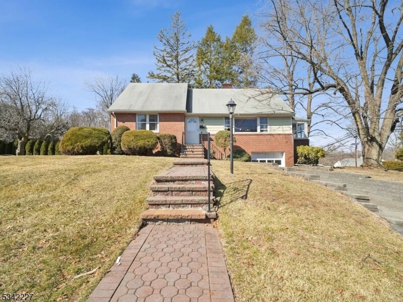 Property Photo:  416 Valley View Ave  NJ 07652 