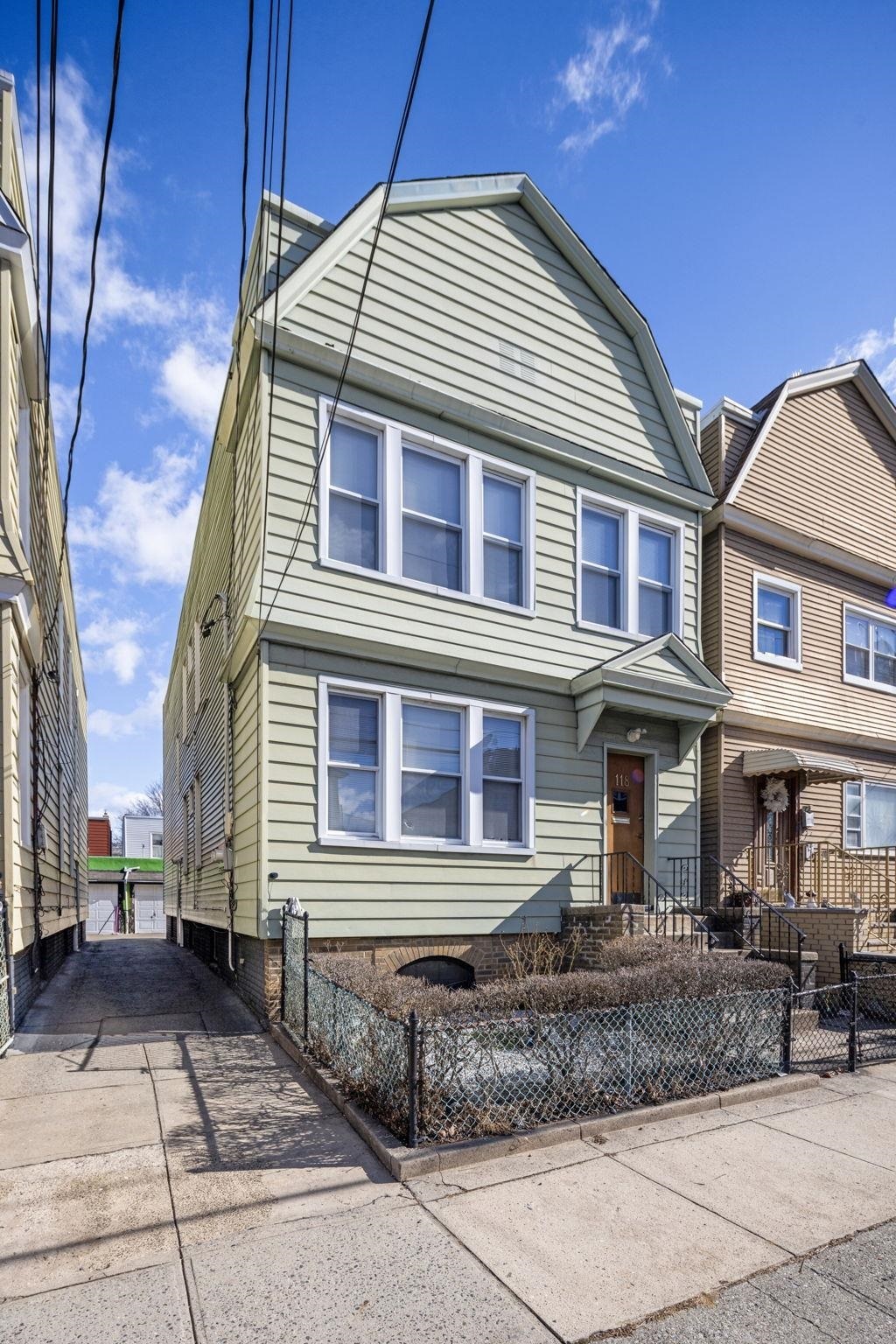 Property Photo: 118 Poplar St NJ 07307