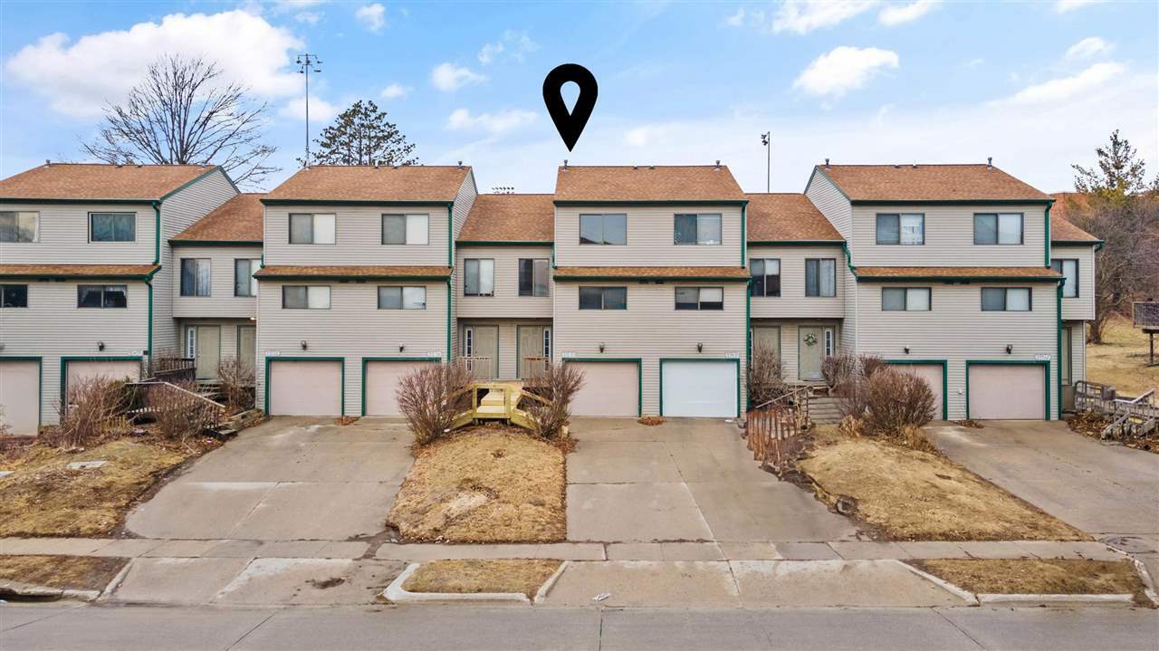 Property Photo: 641 Westwinds Dr. IA 52246