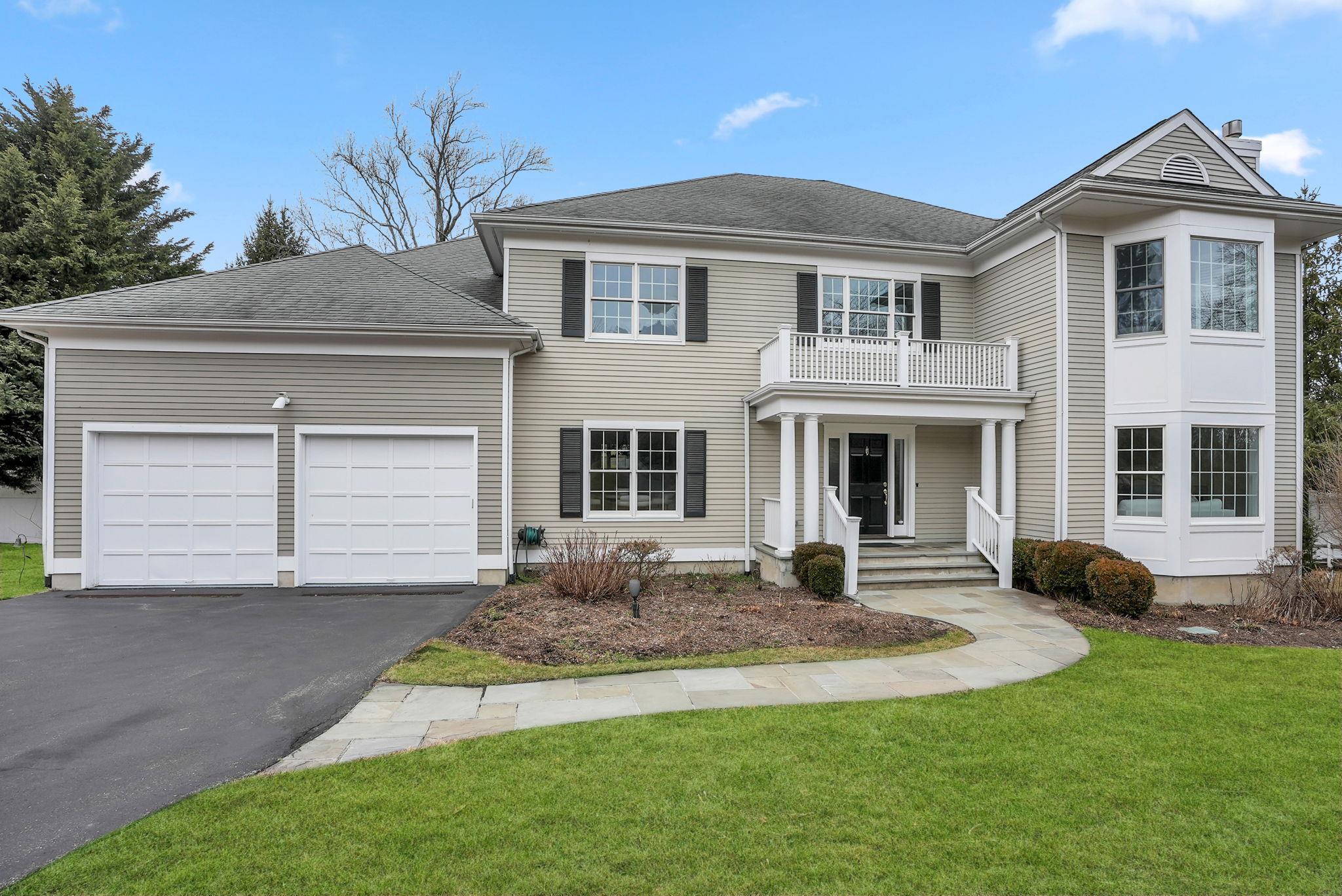 Property Photo: 4 Morris Court NY 10580