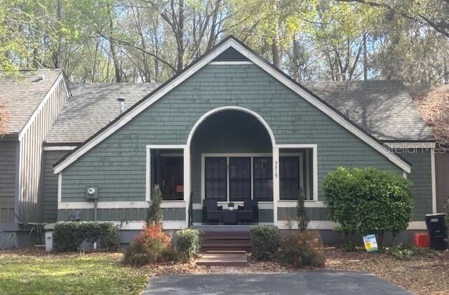 Property Photo: 5319 SW 88th Court FL 32608
