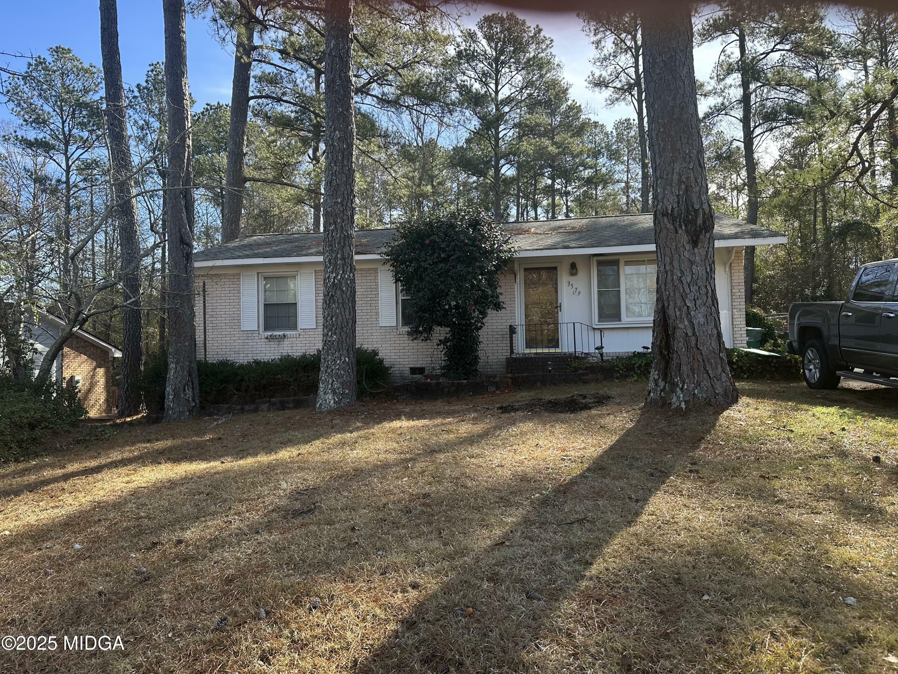 Property Photo:  3579 Kingsview Drive  GA 31211 