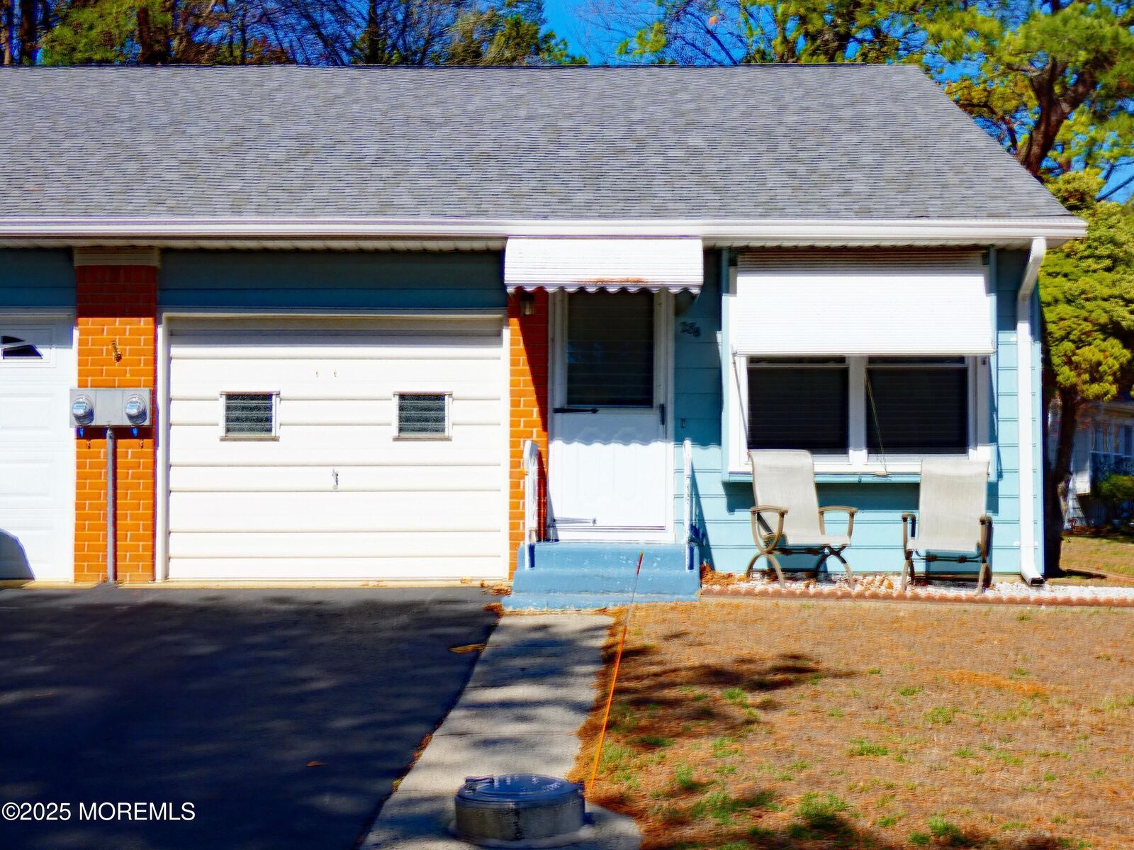 Property Photo:  28 Monticello Drive  NJ 08759 