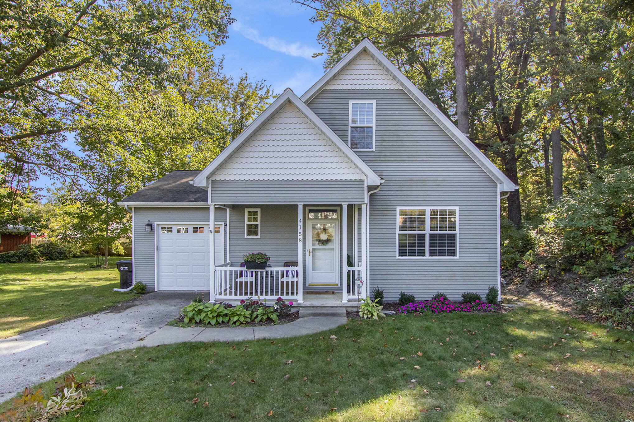 4158 Maplewood Road  Bridgman MI 49106 photo