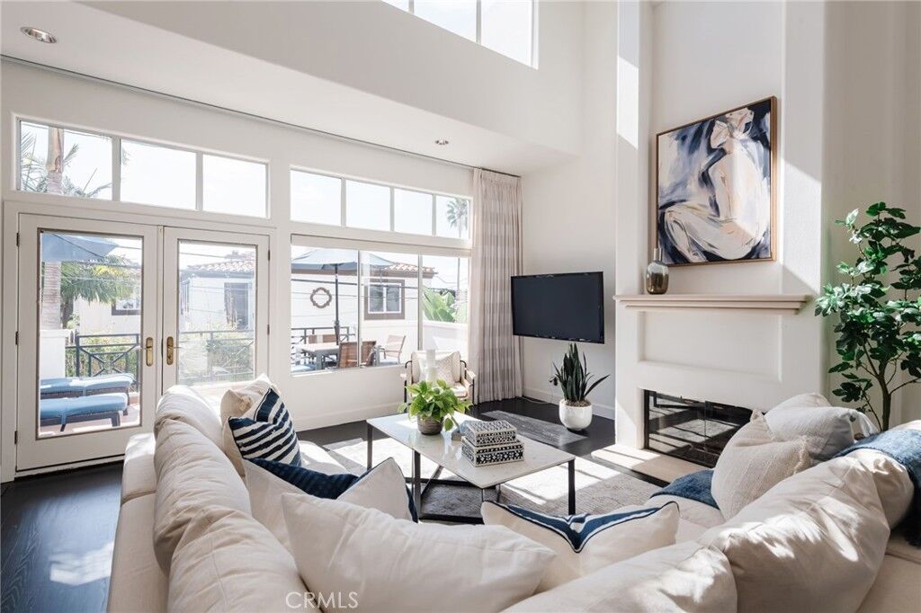 Property Photo: 720 Manhattan Beach Boulevard CA 90266