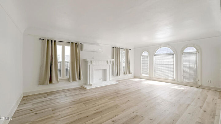 Property Photo:  741 S Curson Avenue  CA 90036 