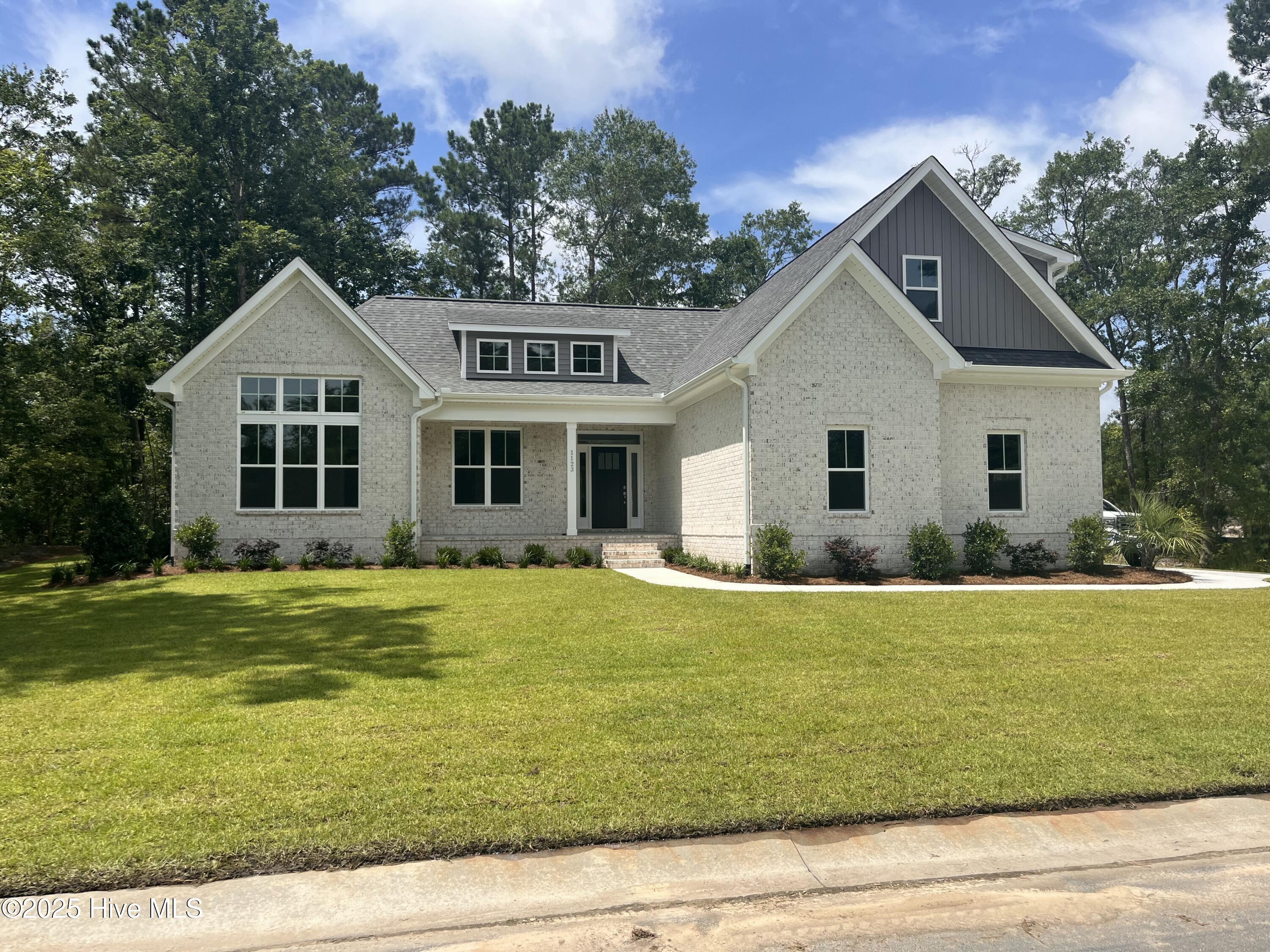 Property Photo:  1123 Natal Drive SE  NC 28422 