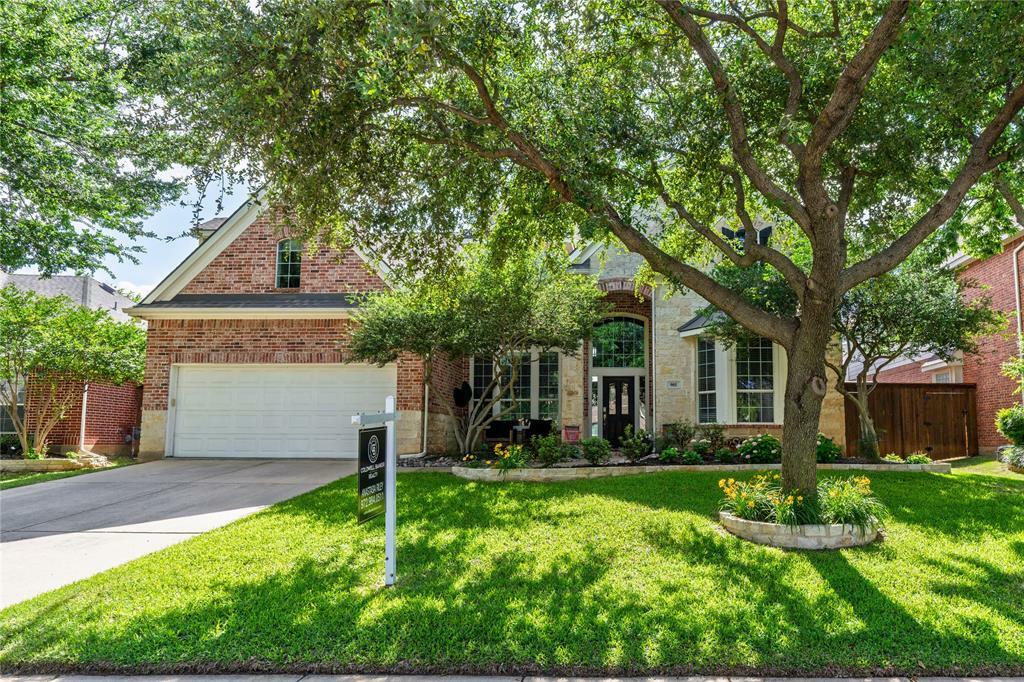 Property Photo: 905 Water Oak Drive TX 76051