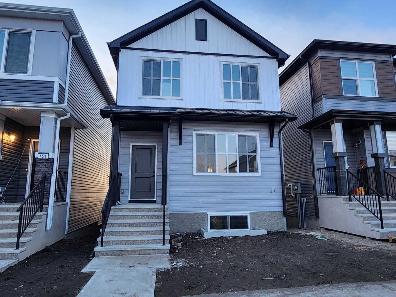Property Photo:  455 Lucas Boulevard NW  AB T3P 2C9 