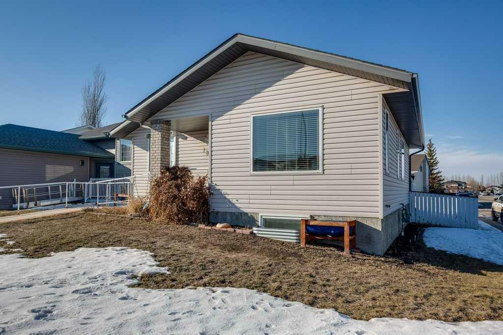 Property Photo:  182 Duval Crescent  AB T4R 2Z1 