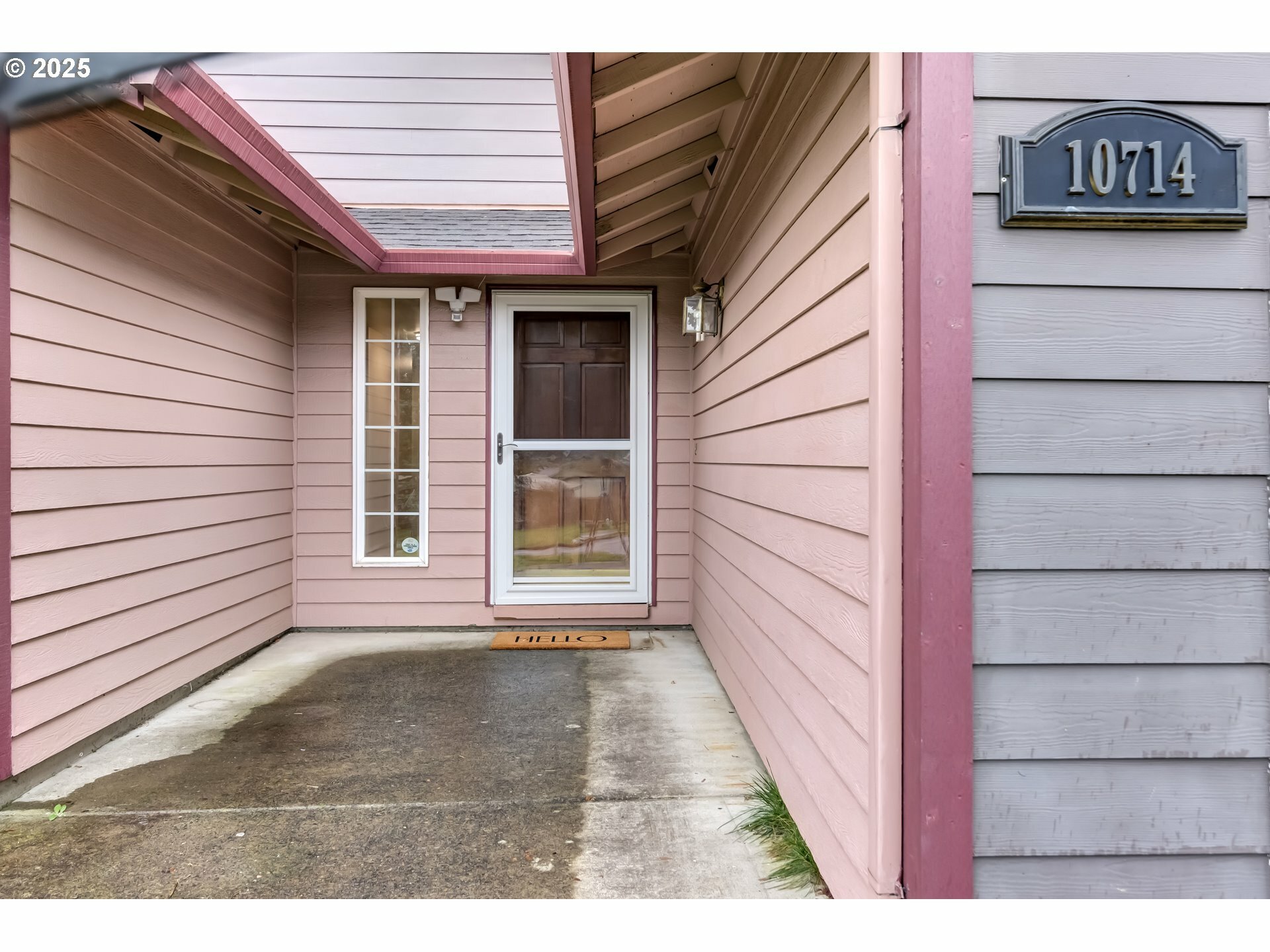 Property Photo:  10714 NE 86th Cir  WA 98662 